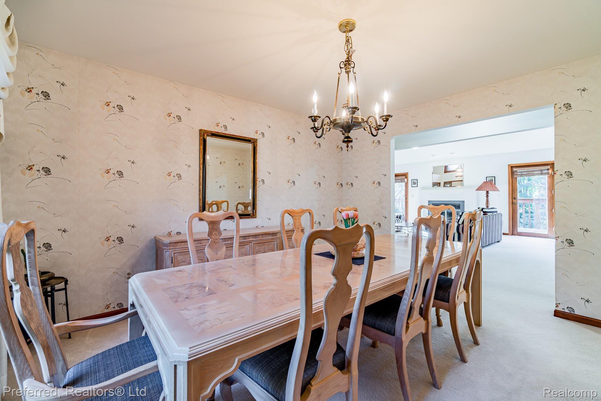 2399 Lassiter Drive Rochester, MI 48309 - Photo 12 of 40 Lassiter-14.jpg