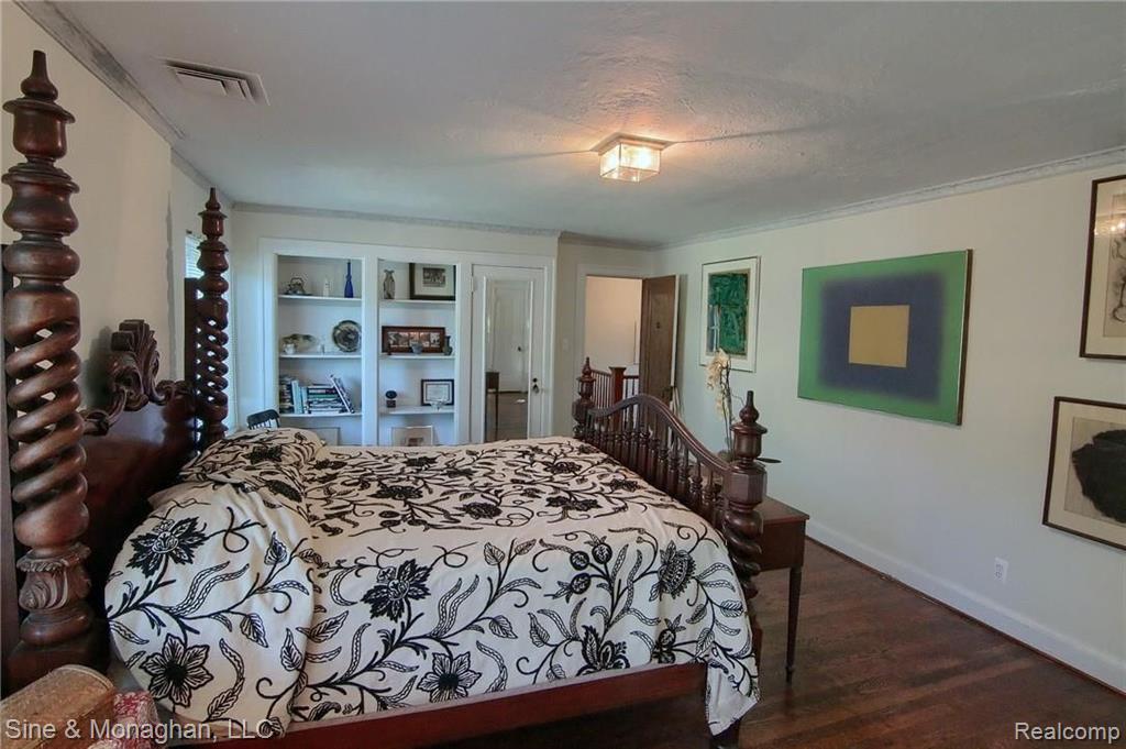 904 Pemberton Road Grosse Pointe Park, MI 48230 - Photo 17 of 30