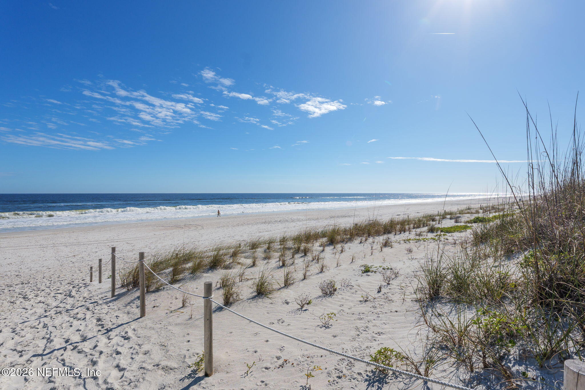 211 Beach Avenue Atlantic Beach, FL 32233 - Photo 36 of 44 a view of an empty room with a stove