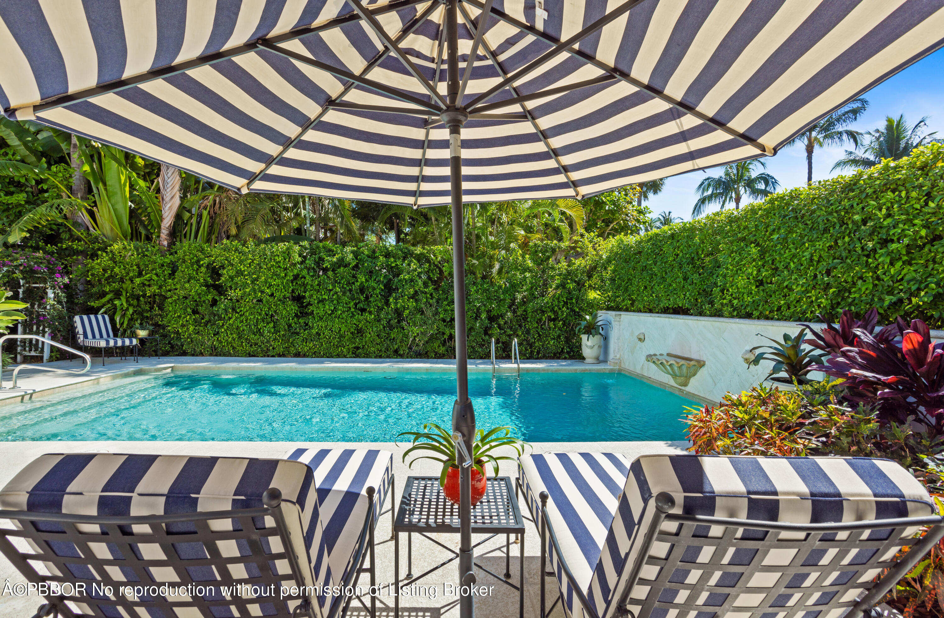 327 Arabian Road Palm Beach, FL 33480 - Photo 24 of 26 POOL_SEATING_DETAIL
