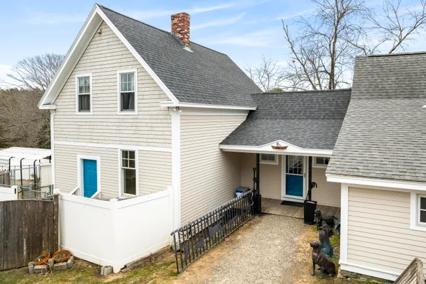 $578,500 | 144 Middle Road, Edgecomb, ME 04556