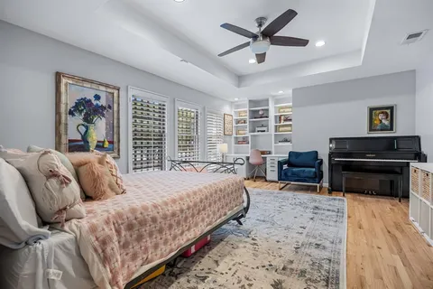 $775,000 | 7168 Manor Oaks Drive, Dallas, TX 75248