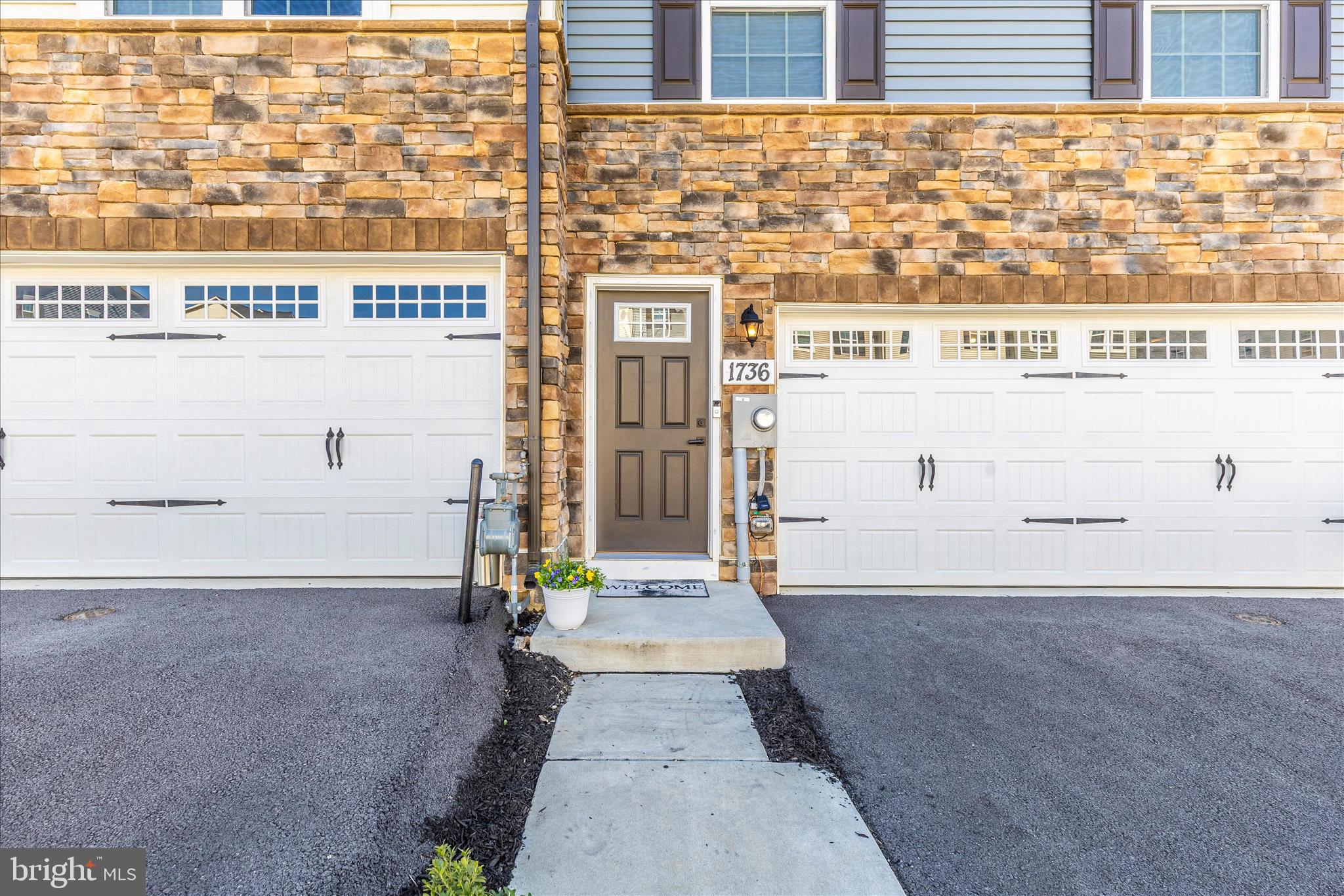 1736 Atlas Drive Frederick, MD 21702 - Photo 42 of 99 Foyer