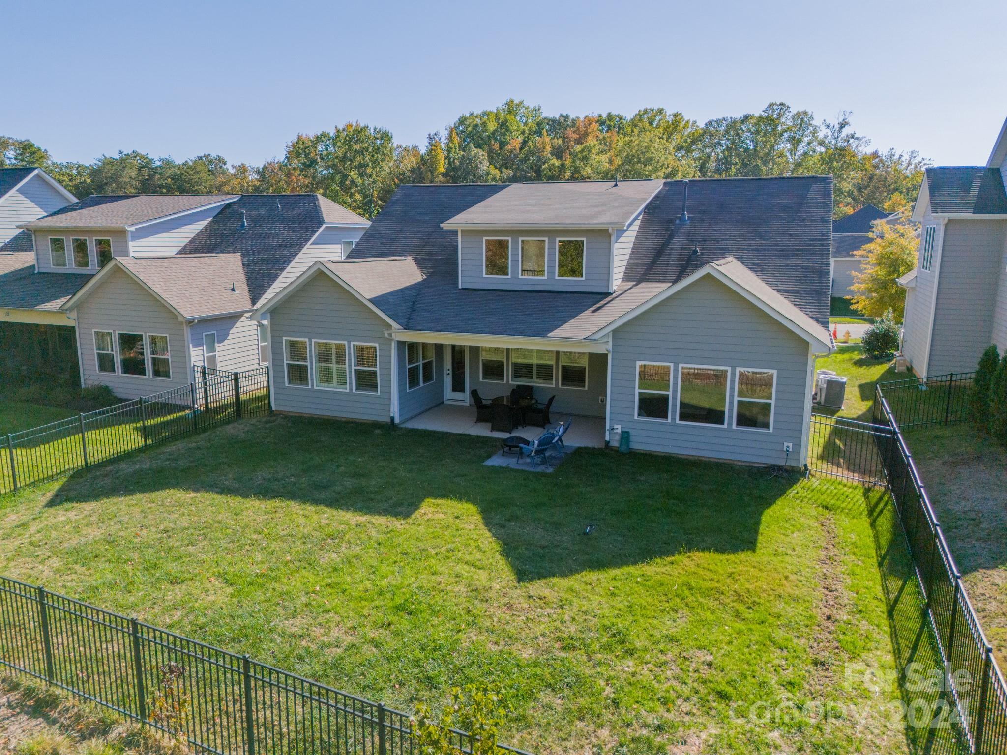 2826 Walker Road Matthews, NC 28105 - Photo 6 of 45 front view of a house with a yard