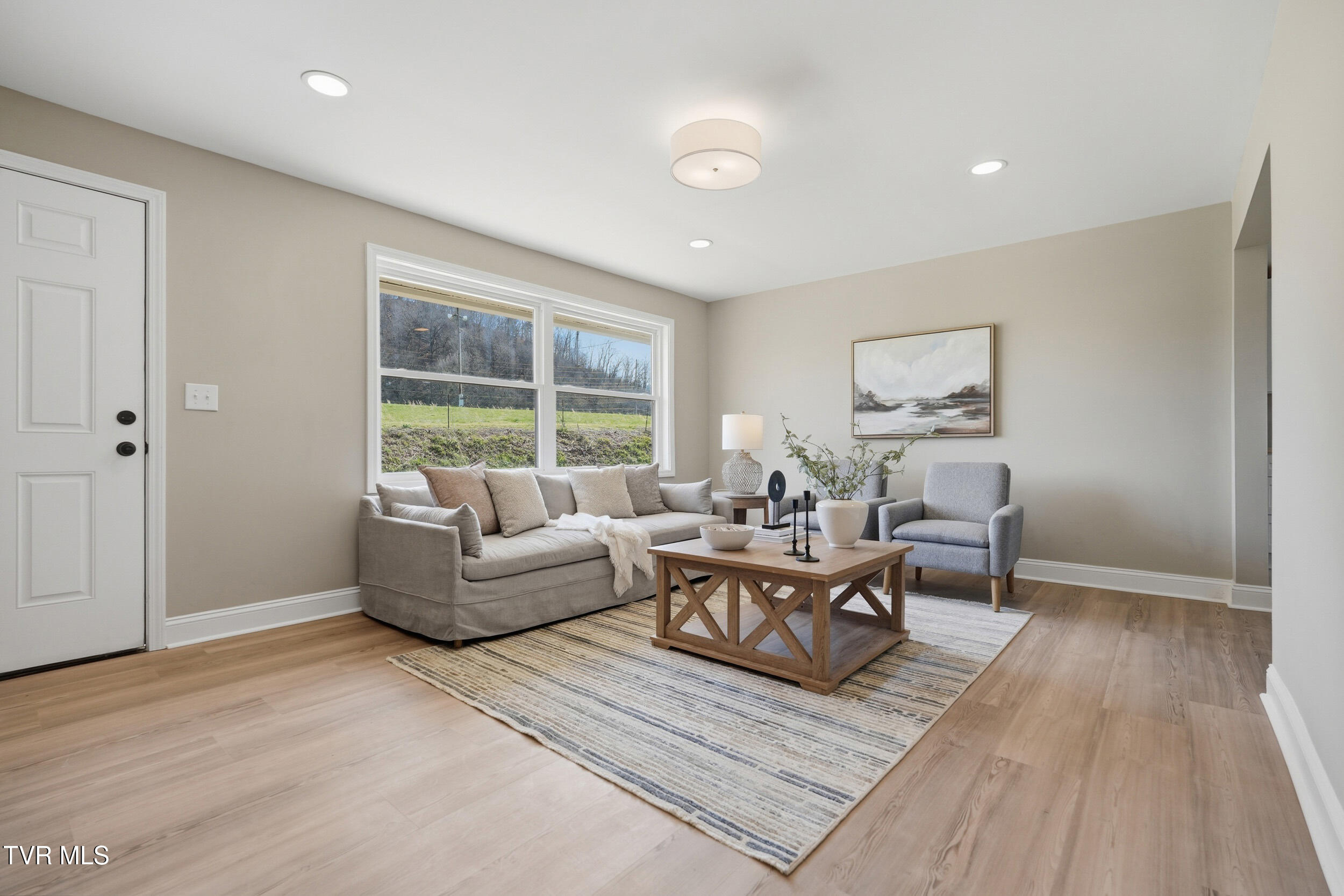 291 Old Bethel Road Bristol, TN 37620 - Photo 6 of 32 6_291 old bethel rd-18