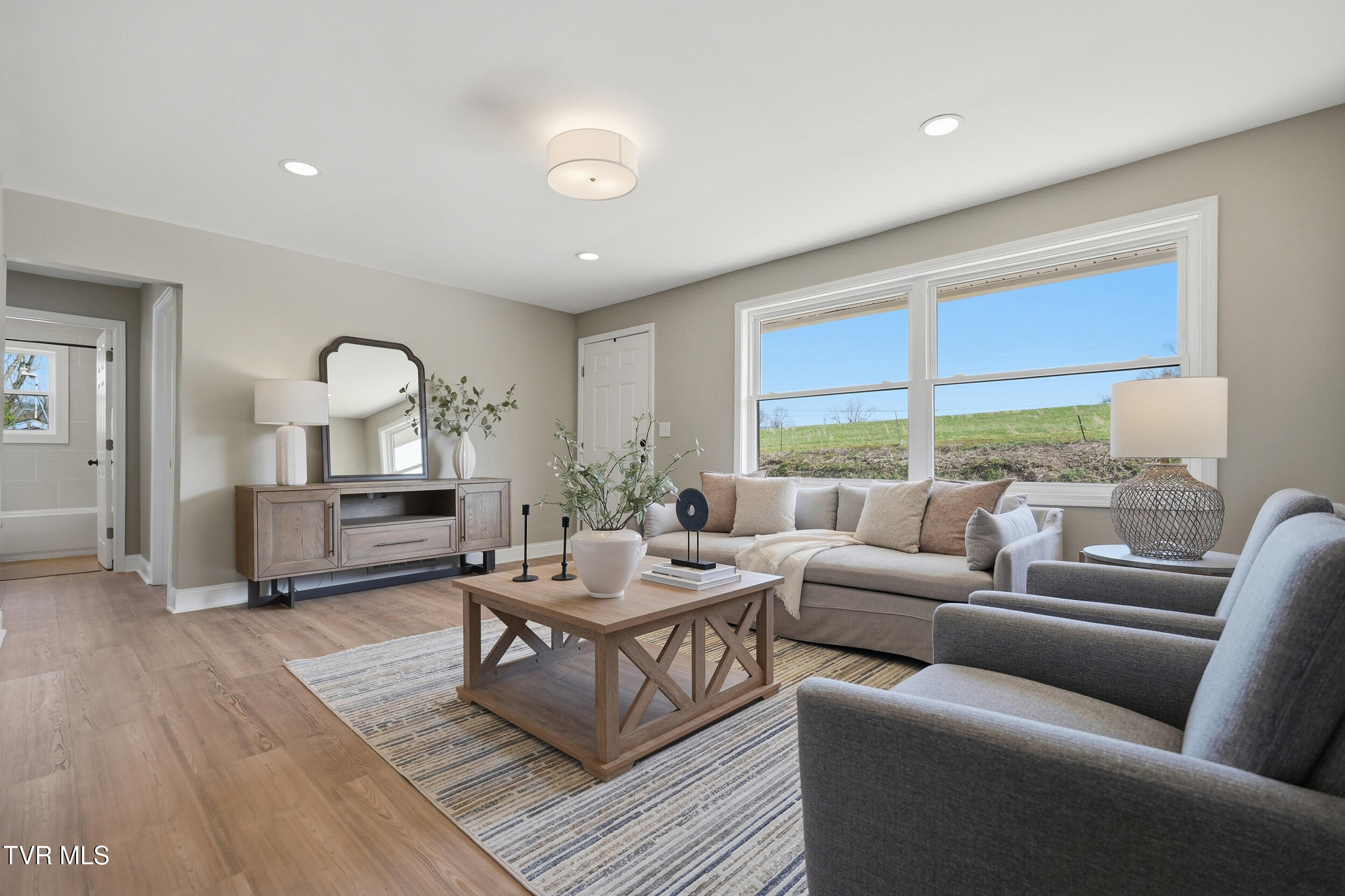 291 Old Bethel Road Bristol, TN 37620 - Photo 8 of 32 8_291 old bethel rd-19