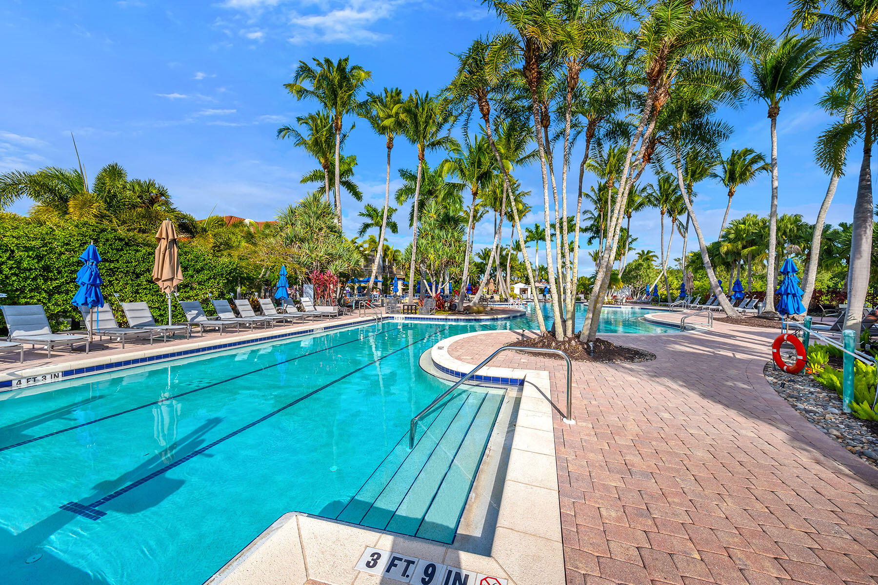 1285 Rialto Way, Unit 102 Naples, FL 34114 - Photo 31 of 49 a view of a park with palm trees