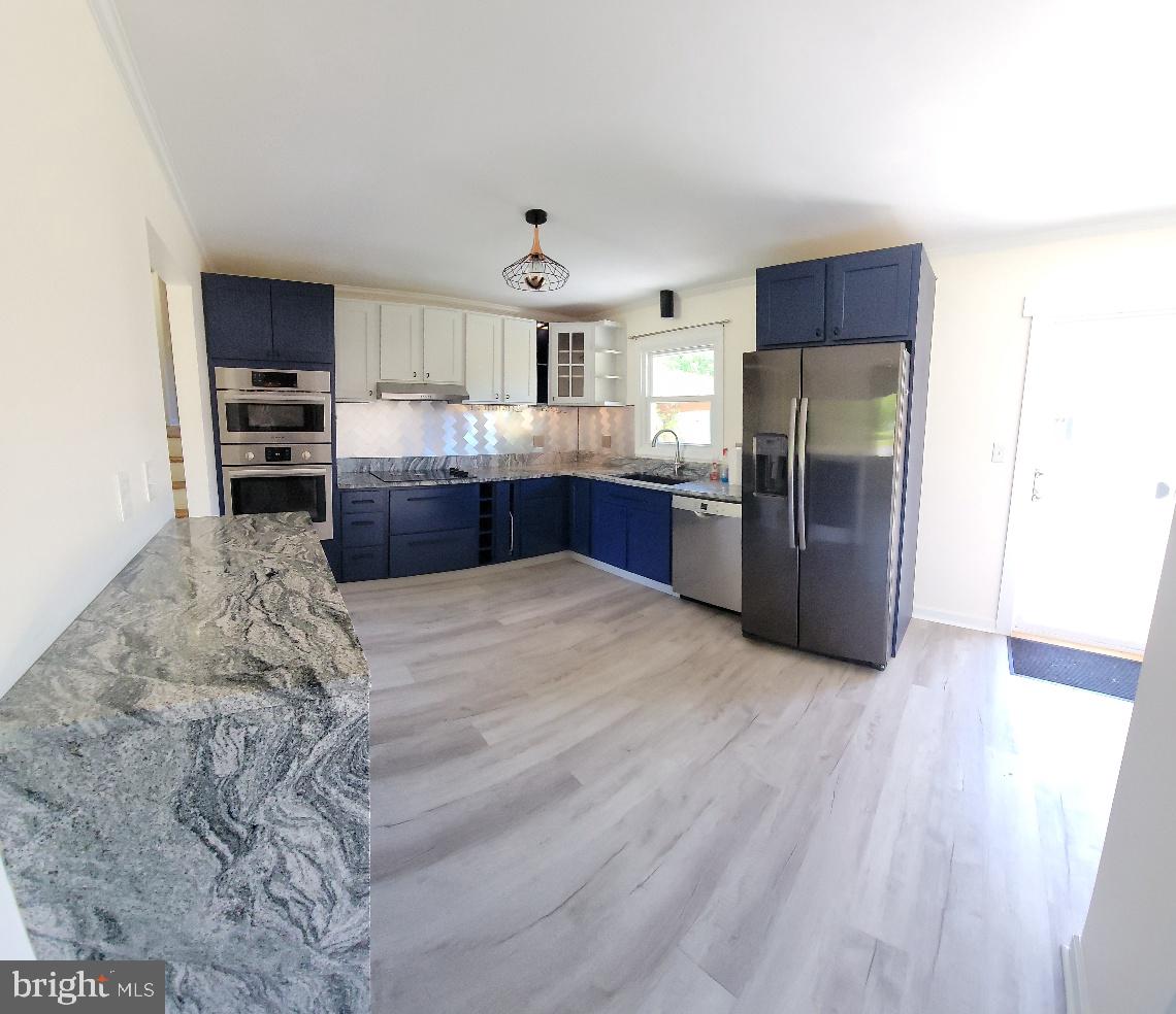 24 Colebrook Road Fredericksburg, VA 22405 - Photo 4 of 22 Coffee Station & large walk in pantry