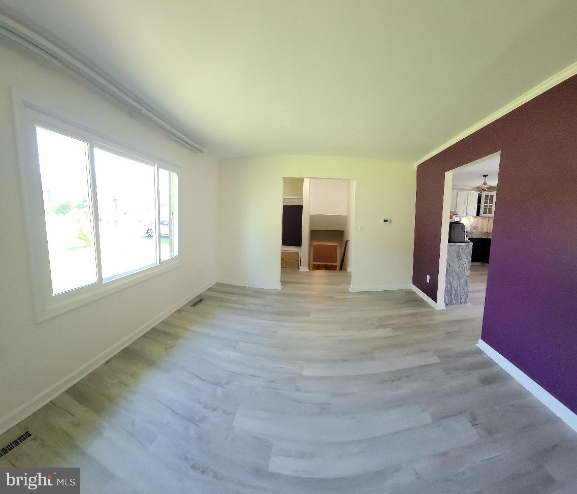 24 Colebrook Road Fredericksburg, VA 22405 - Photo 8 of 22 Living Room
