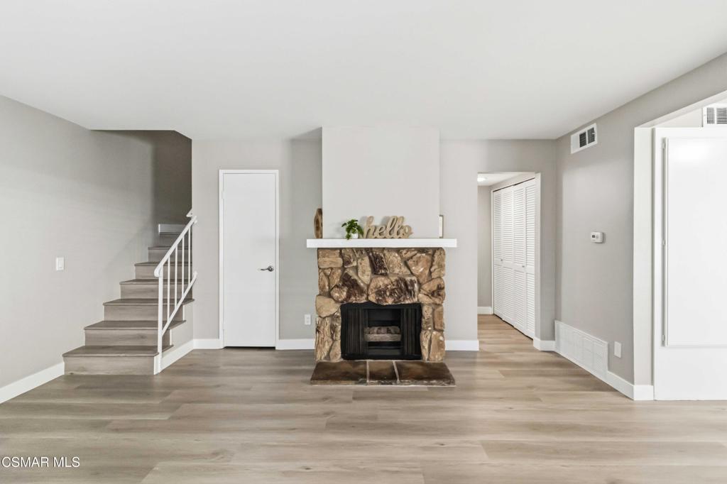 569 Spring Road, Unit 50 Moorpark, CA 93021 - Photo 7 of 58