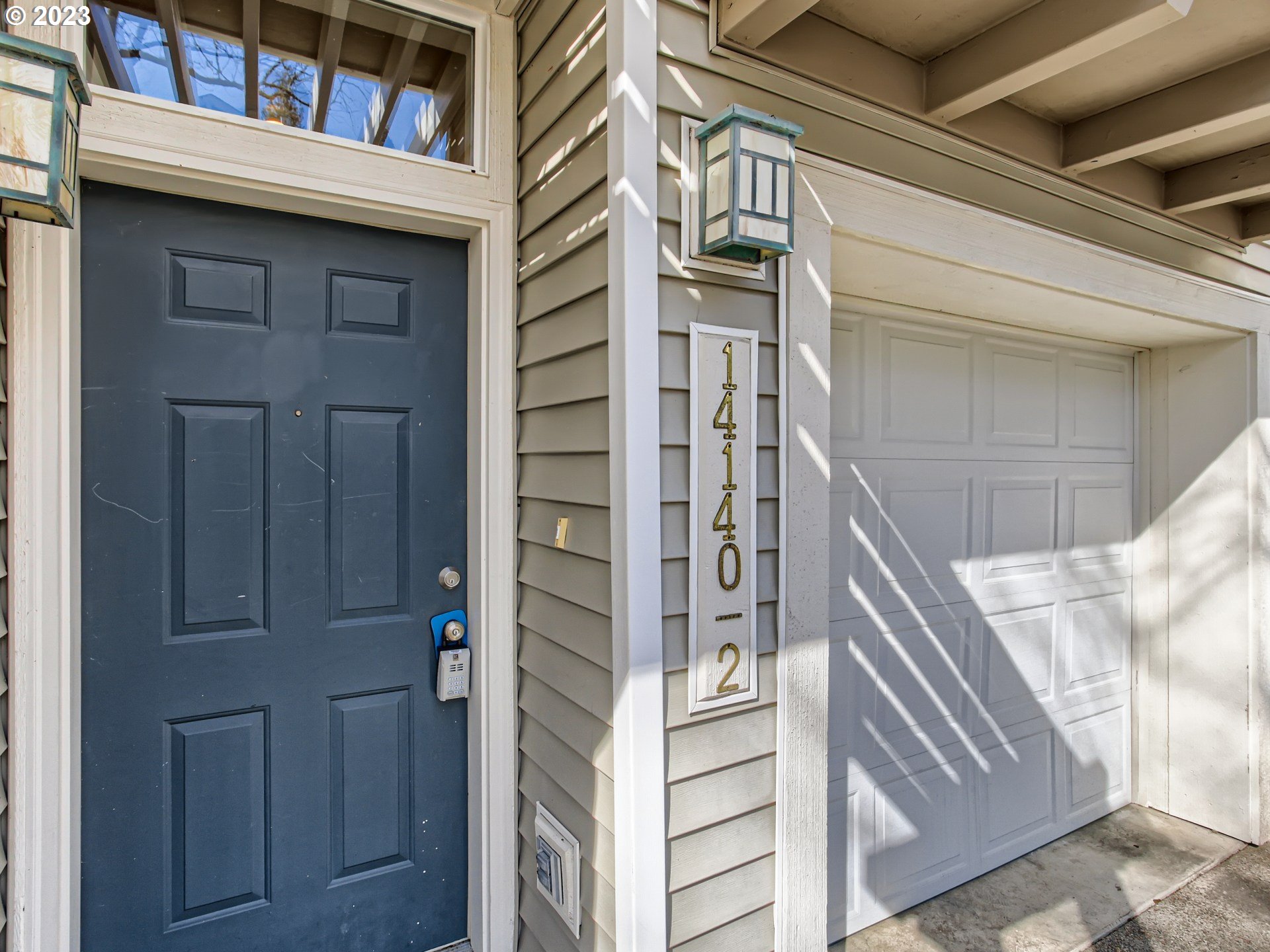 14140 Southwest Barrows Road, Unit 2 Portland, OR 97223 - Photo 4 of 30 a view of front door