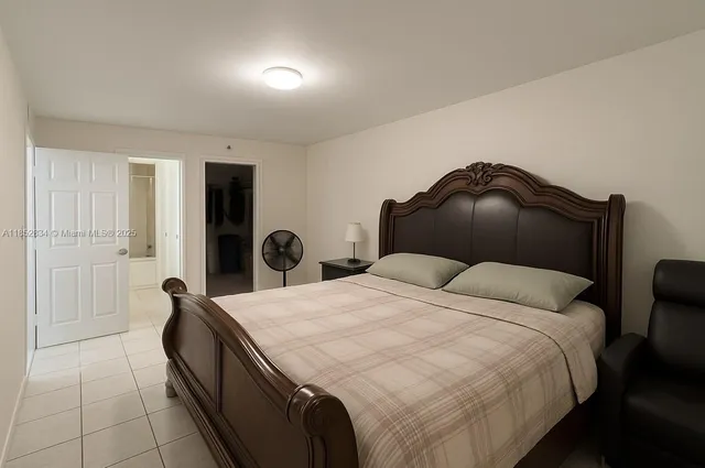 $245,000 | 9686 Fontainebleau Boulevard, Unit 402, Miami, FL 33172