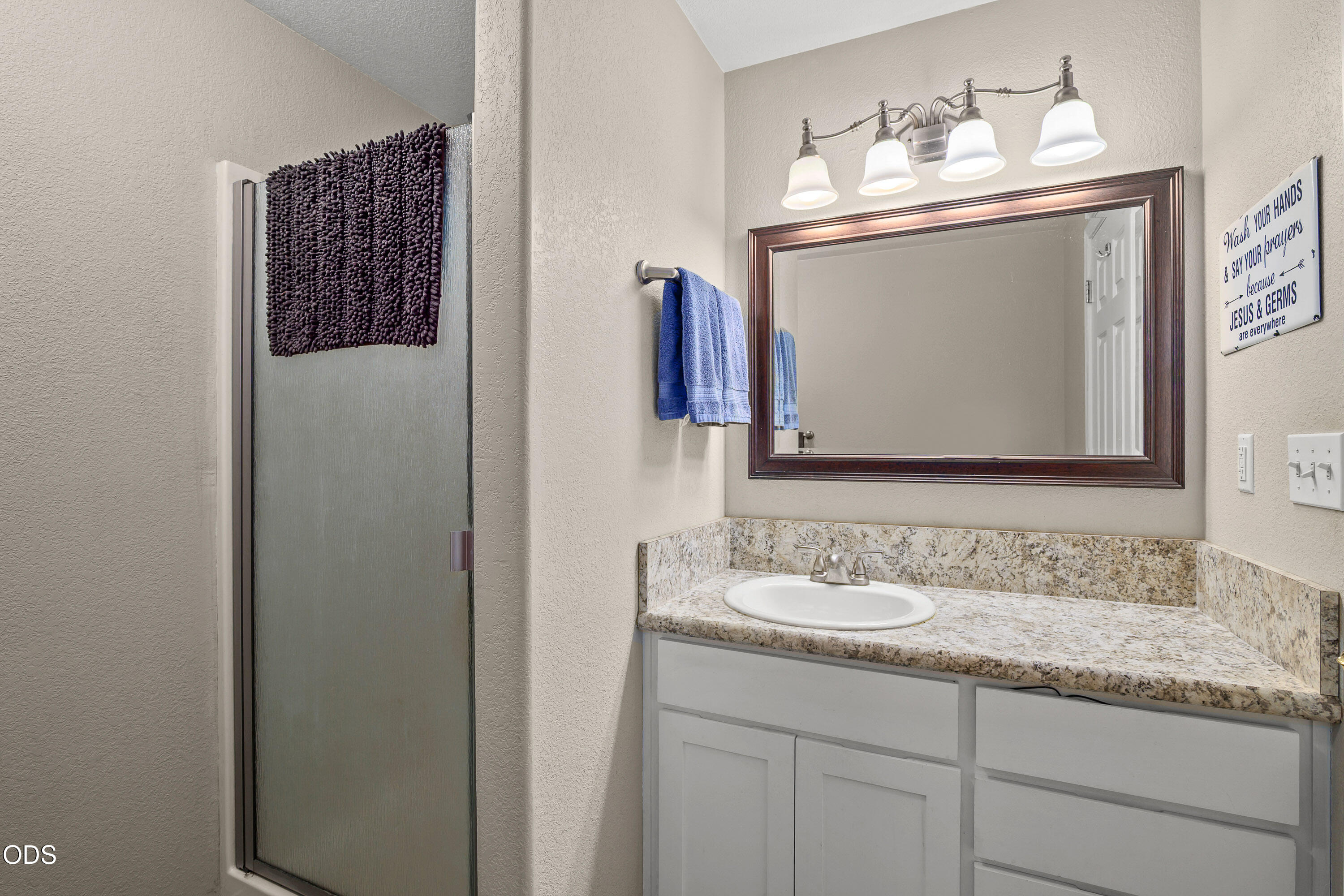 2872 Galaxy Way Grants Pass, OR 97527 - Photo 18 of 32