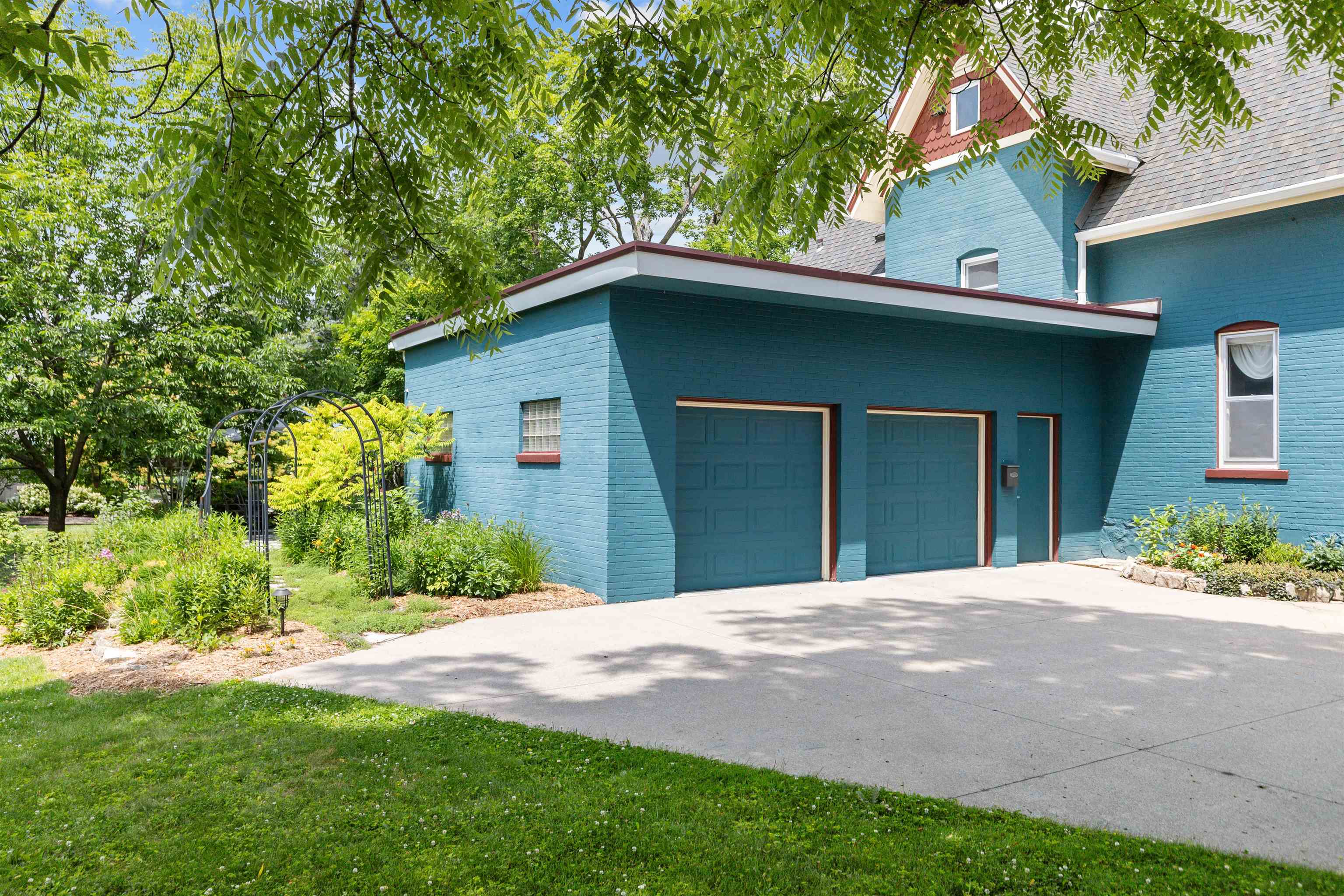 2309 North Oneida Street Appleton, WI 54911 - Photo 5 of 71