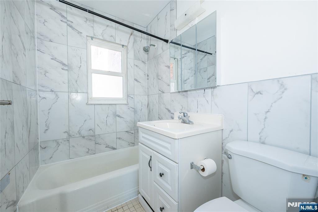 87 Elm Road, Unit 13A Caldwell, NJ 07006 - Photo 7 of 11