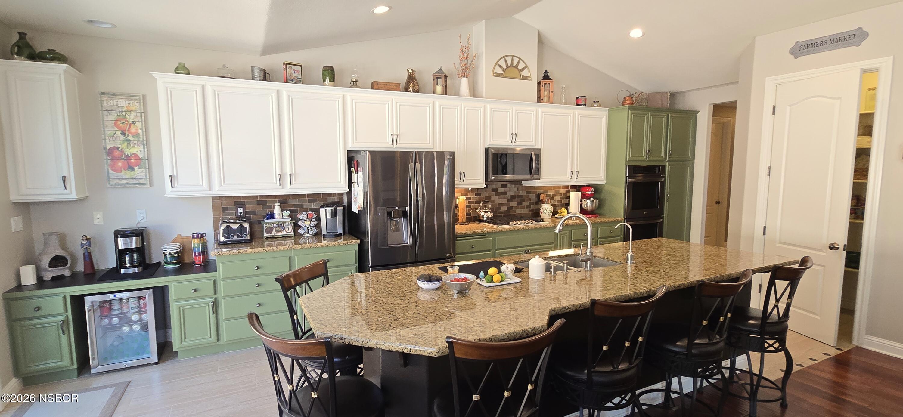 757 Onstott Road Lompoc, CA 93436 - Photo 10 of 39 11