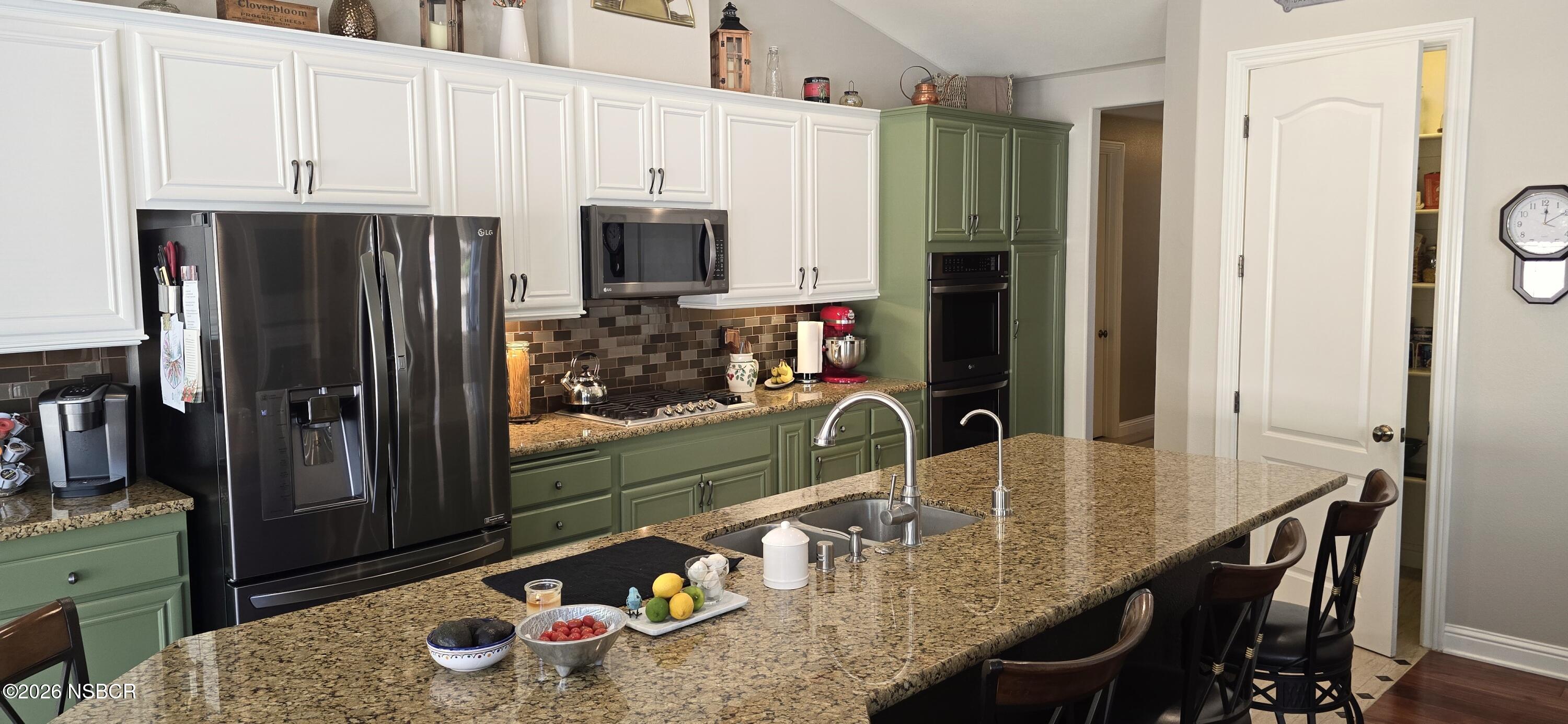 757 Onstott Road Lompoc, CA 93436 - Photo 11 of 39 12