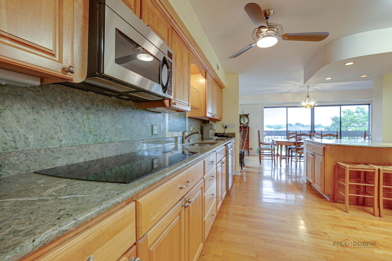 1671 Mission Hills Road, Unit 302 Northbrook, IL 60062 - Photo 17 of 44