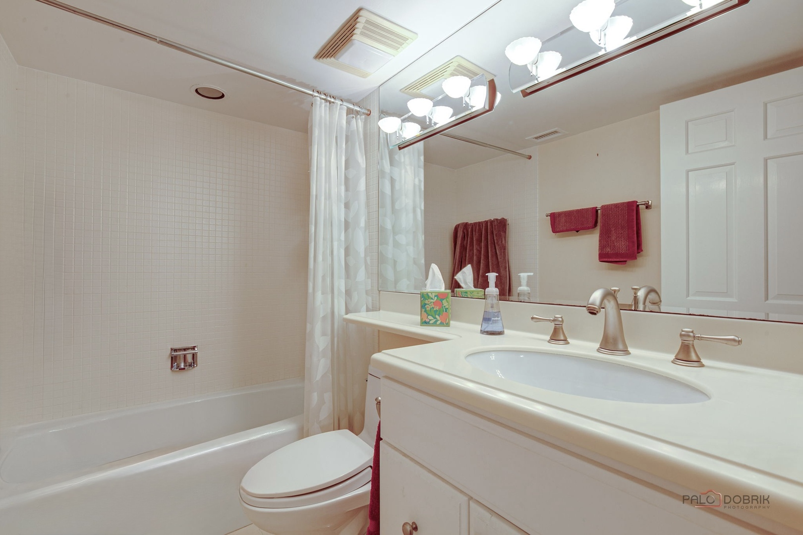 1671 Mission Hills Road, Unit 302 Northbrook, IL 60062 - Photo 38 of 44