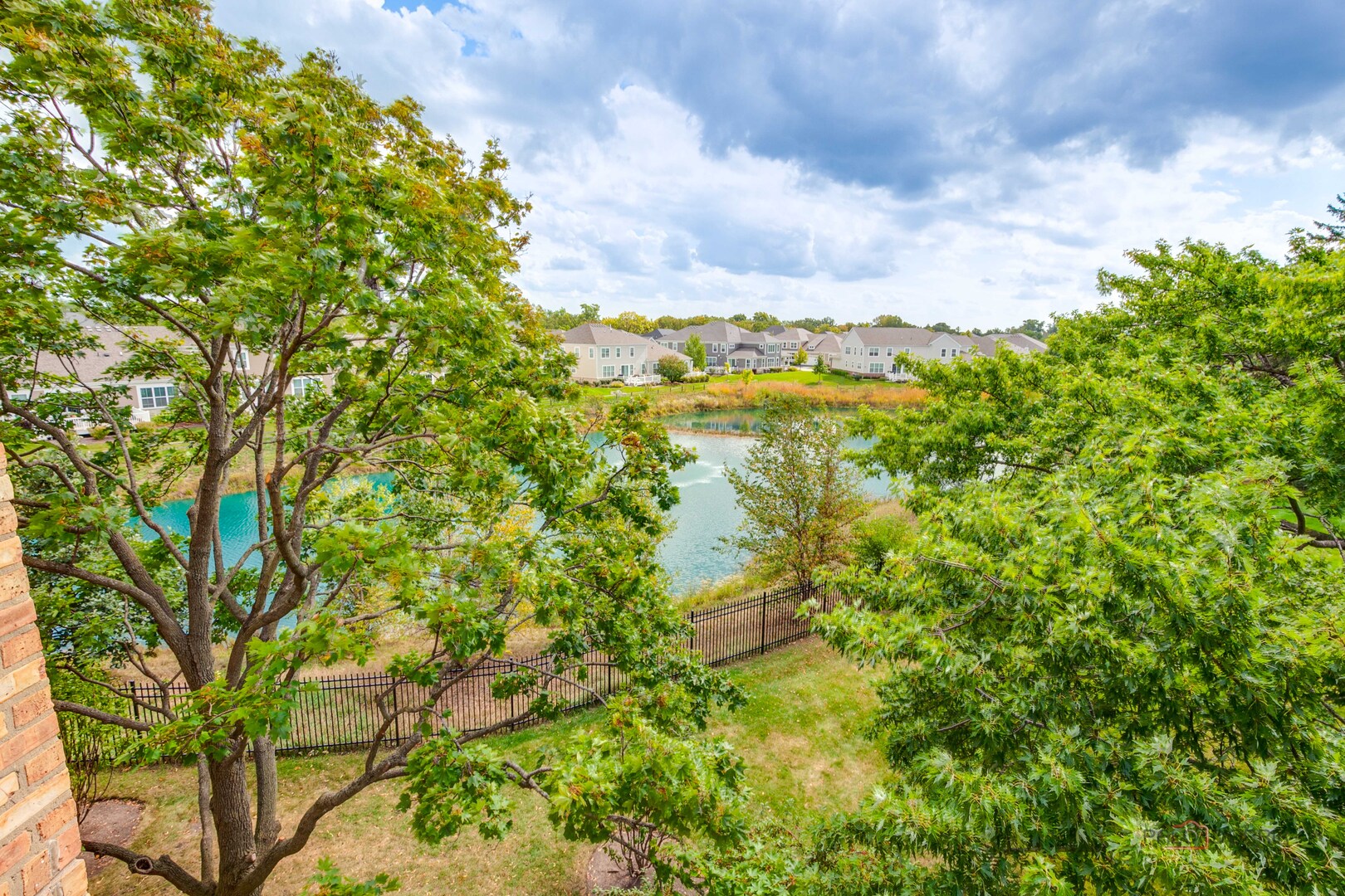 1671 Mission Hills Road, Unit 302 Northbrook, IL 60062 - Photo 10 of 44