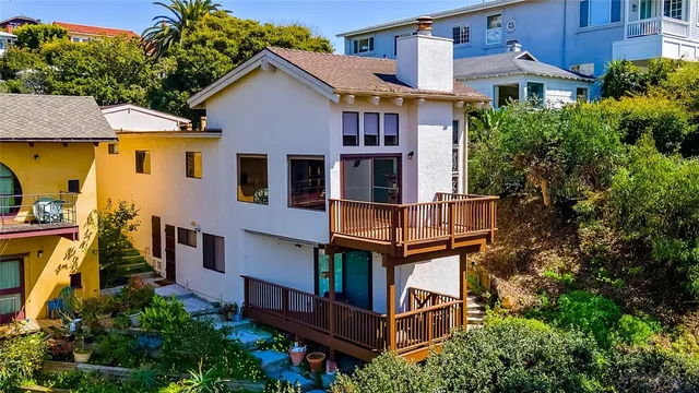 $2,595,000 | 421 Loma Terrace, Laguna Beach, CA 92651