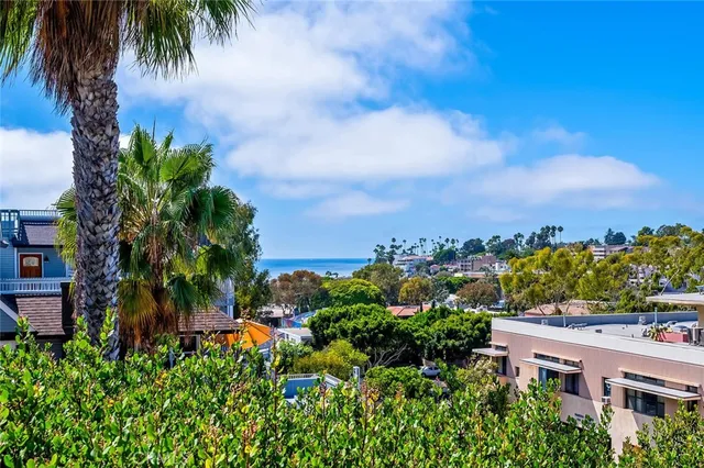 $2,595,000 | 421 Loma Terrace, Laguna Beach, CA 92651