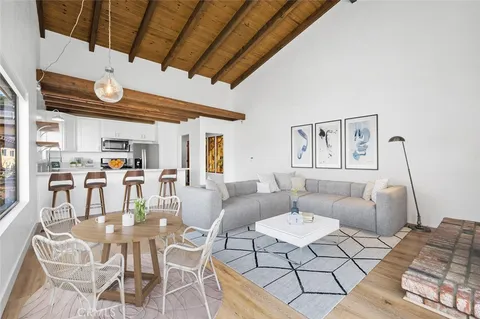 $2,495,000 | 421 Loma Terrace, Laguna Beach, CA 92651