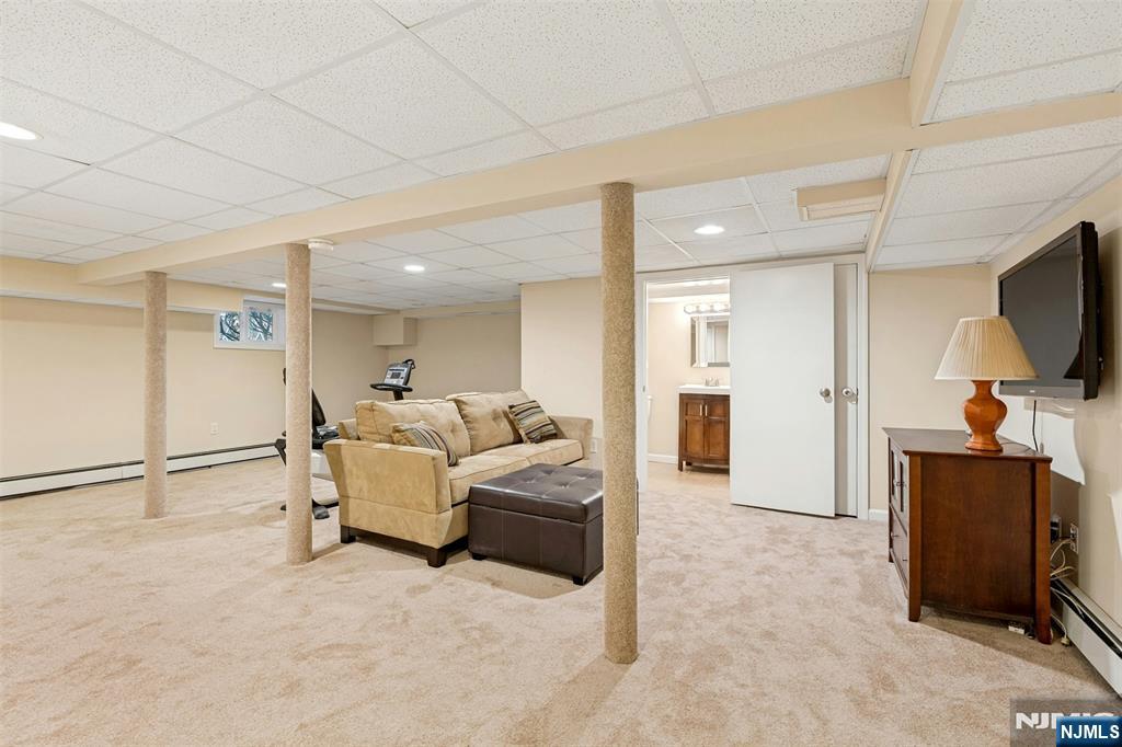 30 Brinkerhoff Avenue Teaneck, NJ 07666 - Photo 21 of 33