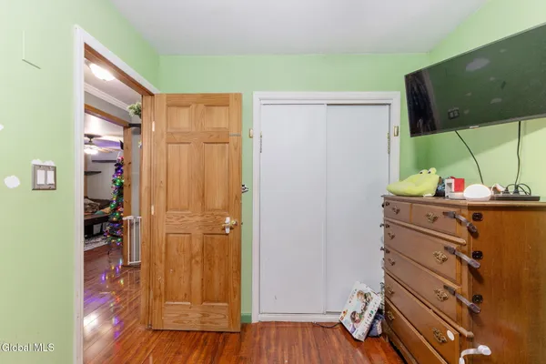 $205,000 | 1070 Inner Drive, Schenectady, NY 12303