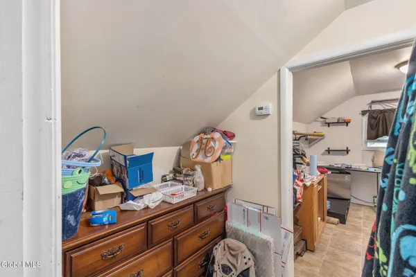 $205,000 | 1070 Inner Drive, Schenectady, NY 12303