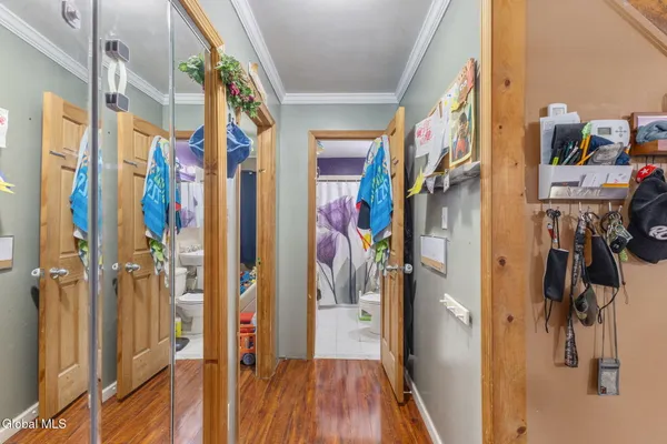 $205,000 | 1070 Inner Drive, Schenectady, NY 12303