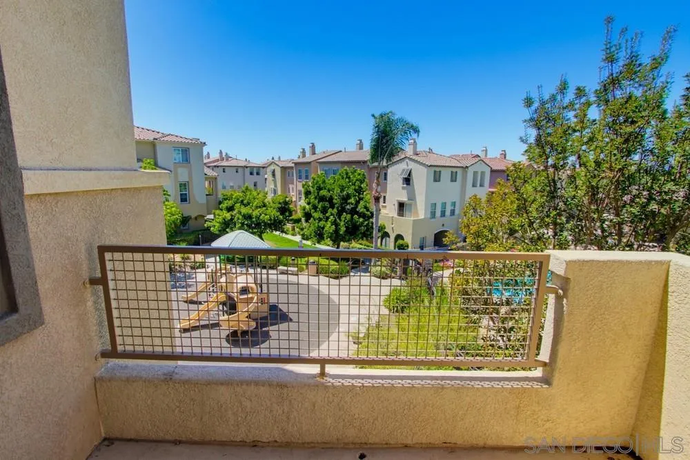 550 Almond Road San Marcos, CA 92078 - Photo 17 of 37