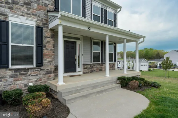 $845,000 | 32 Reserve Way, Fredericksburg, VA 22406