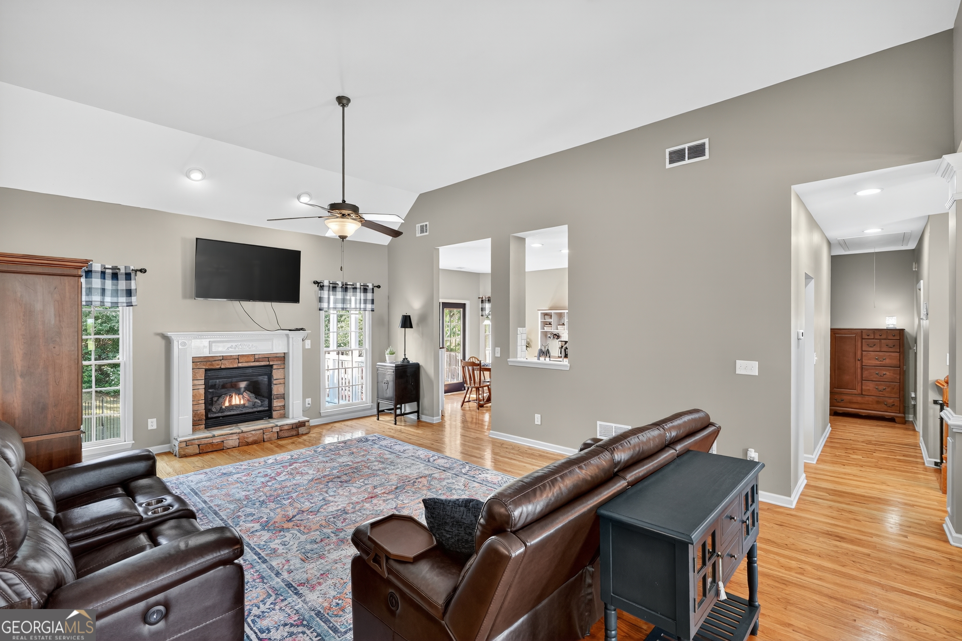 103 West Chestnut Way Dallas, GA 30132 - Photo 4 of 33