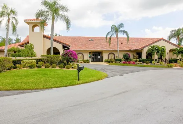 $2,500 | 5851 Parkwalk Drive, Boynton Beach, FL 33472