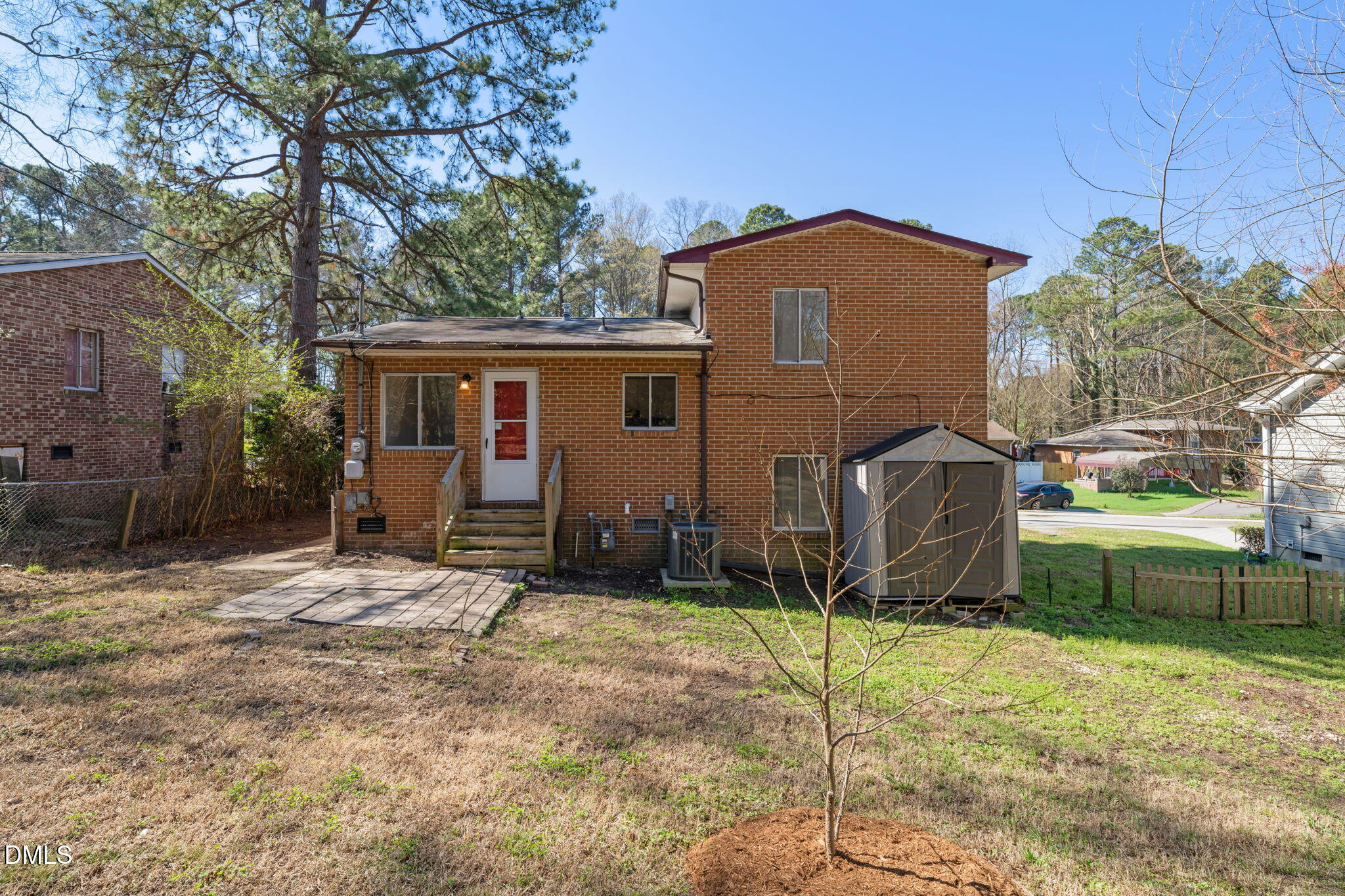 825 Waring Street Durham, NC 27704 - Photo 22 of 24 36-web-or-mls-untitled-6