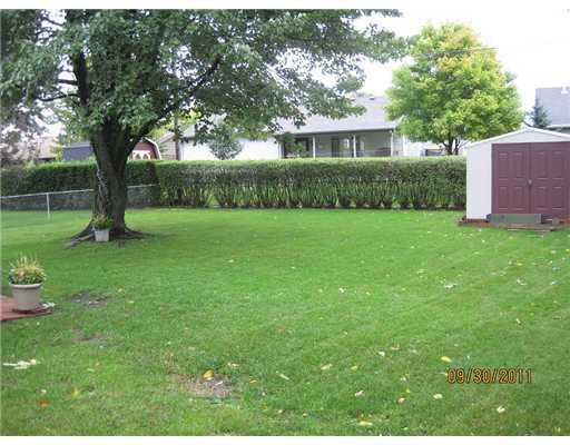 2926 Alameda Springfield, OH 45503 - Photo 3 of 18