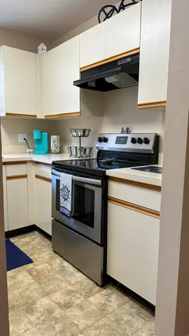 $129,999 | 15 Lake Vista Trail, Unit 206, Port St. Lucie, FL 34952