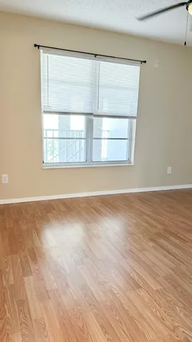 $129,999 | 15 Lake Vista Trail, Unit 206, Port St. Lucie, FL 34952