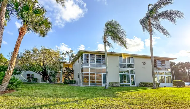 $129,999 | 15 Lake Vista Trail, Unit 206, Port St. Lucie, FL 34952