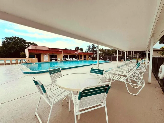 $129,999 | 15 Lake Vista Trail, Unit 206, Port St. Lucie, FL 34952