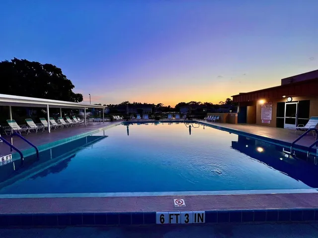 $129,999 | 15 Lake Vista Trail, Unit 206, Port St. Lucie, FL 34952