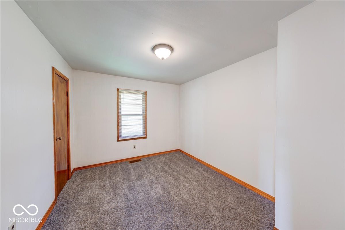 249 West County Line Road Greenwood, IN 46142 - Photo 19 of 28