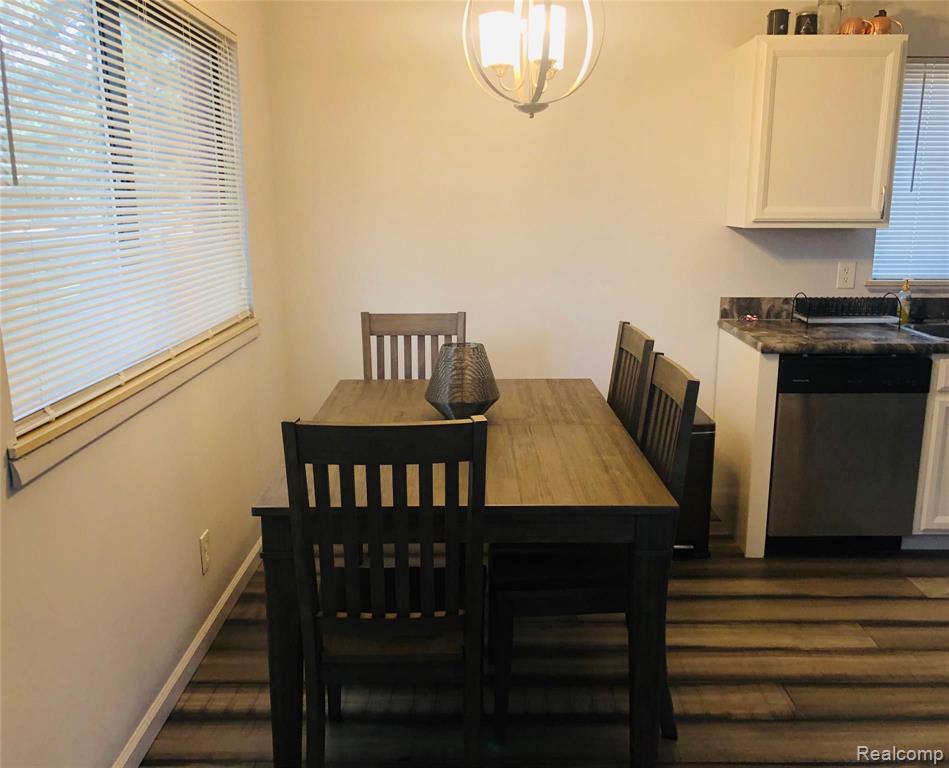 11425 Inkster Road Livonia, MI 48150 - Photo 10 of 21