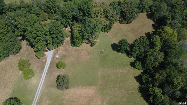 $199,000 | 16042 Ralls Grove Road, Creal Springs, IL 62922