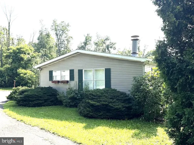 $214,900 | 19027 Maryland Highway, Swanton, MD 21561