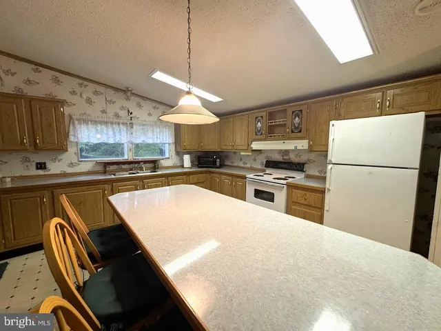 $214,900 | 19027 Maryland Highway, Swanton, MD 21561