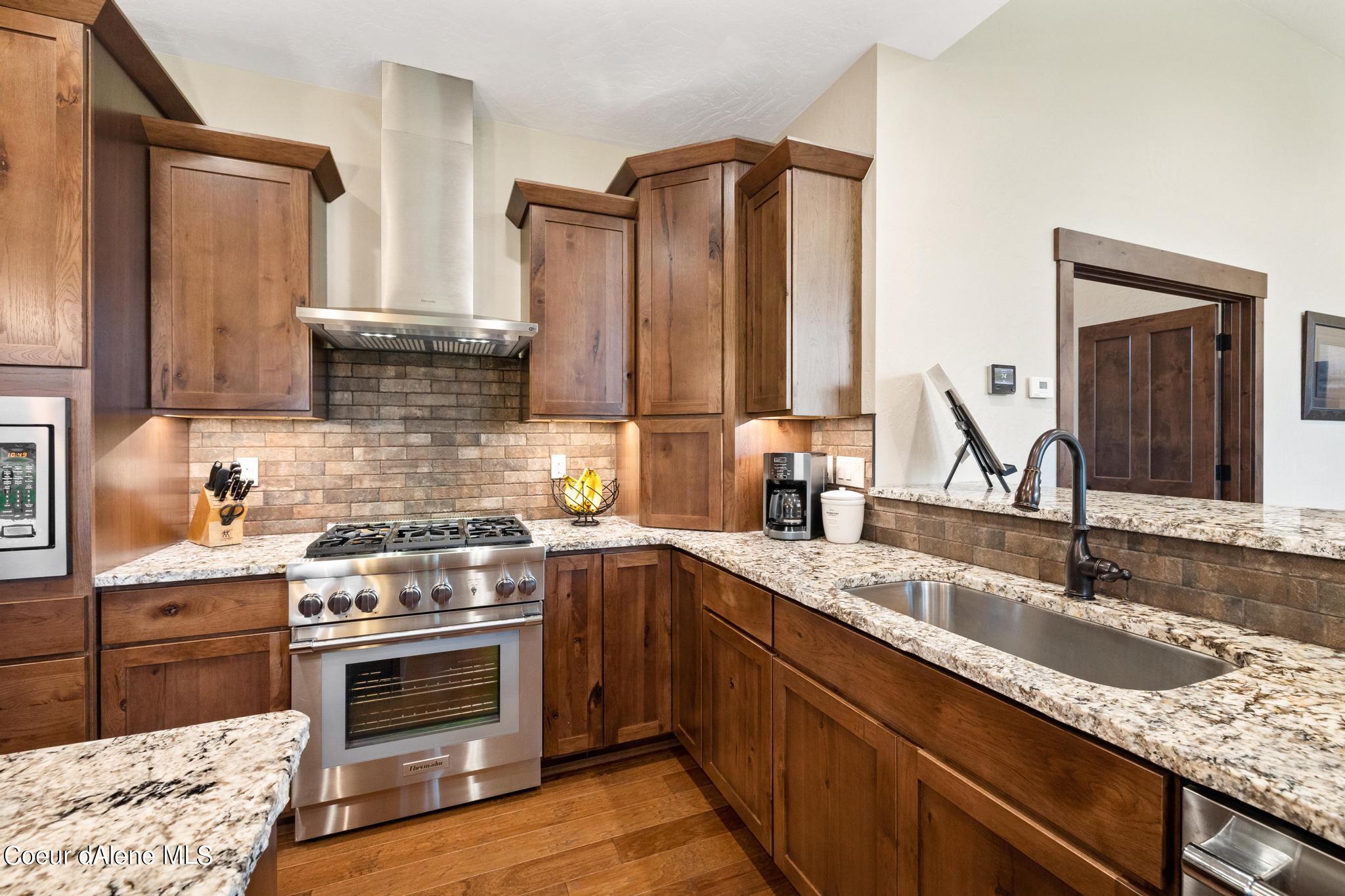 23908 North Citadel Road Rathdrum, ID 83858 - Photo 12 of 46 Kitchen 9
