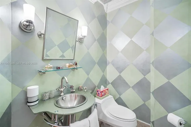 $1,599,999 | 9595 Collins Avenue, Unit NPHD, Surfside, FL 33154