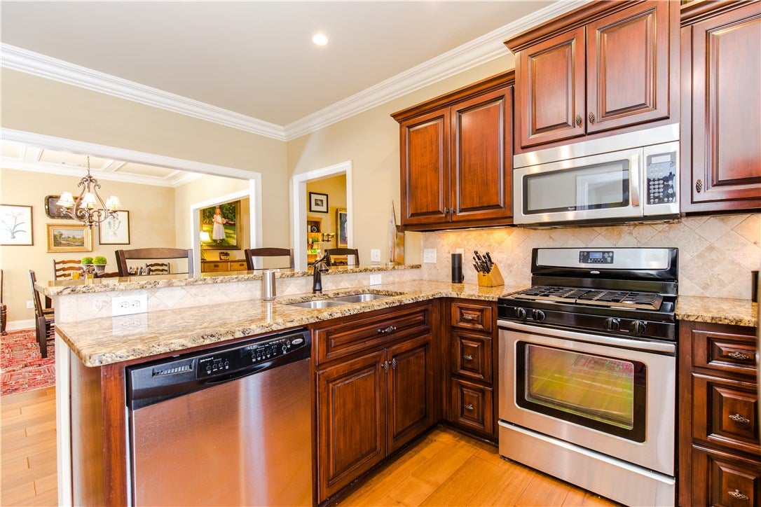 1794 Covington Ridge, Unit 1001 Auburn, AL 36830 - Photo 9 of 21 Gallery Image 9